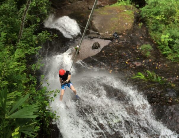 Canyoning-Waterfall-Rappelling
